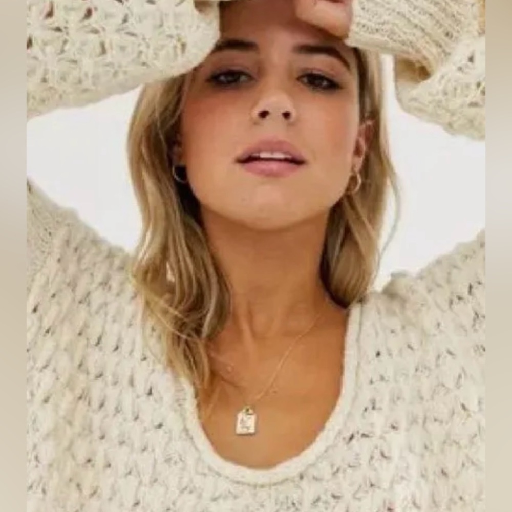Free People Cream Crashing Waves Pullover Sweater Size Small NWT - Picture 2 of 9